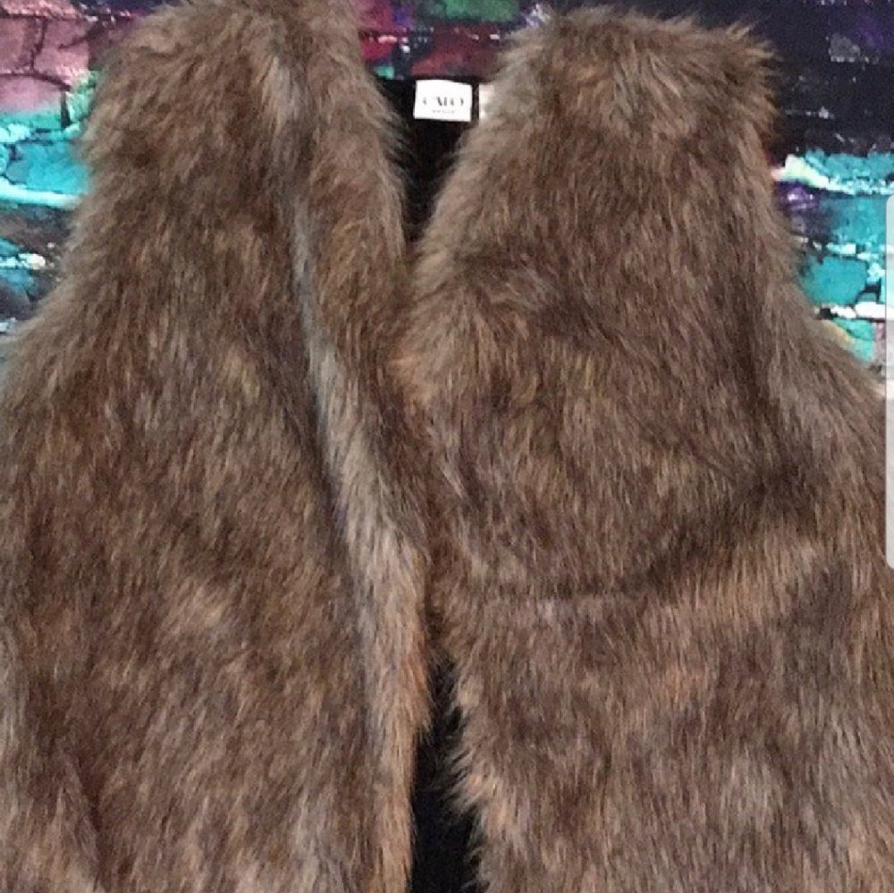 Faux fur sweater vest